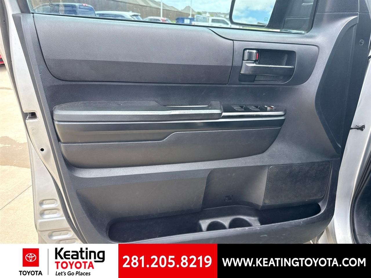 Toyota Tundra SR5 4.6L V8 Double Cab 4WD 2014