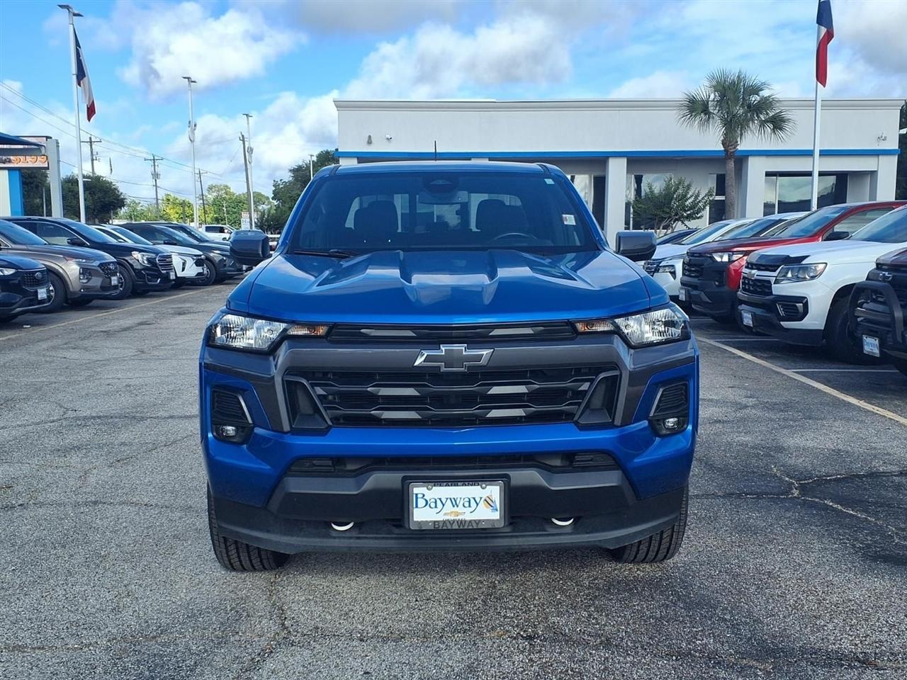 Chevrolet Colorado LT Crew Cab 4WD 2023