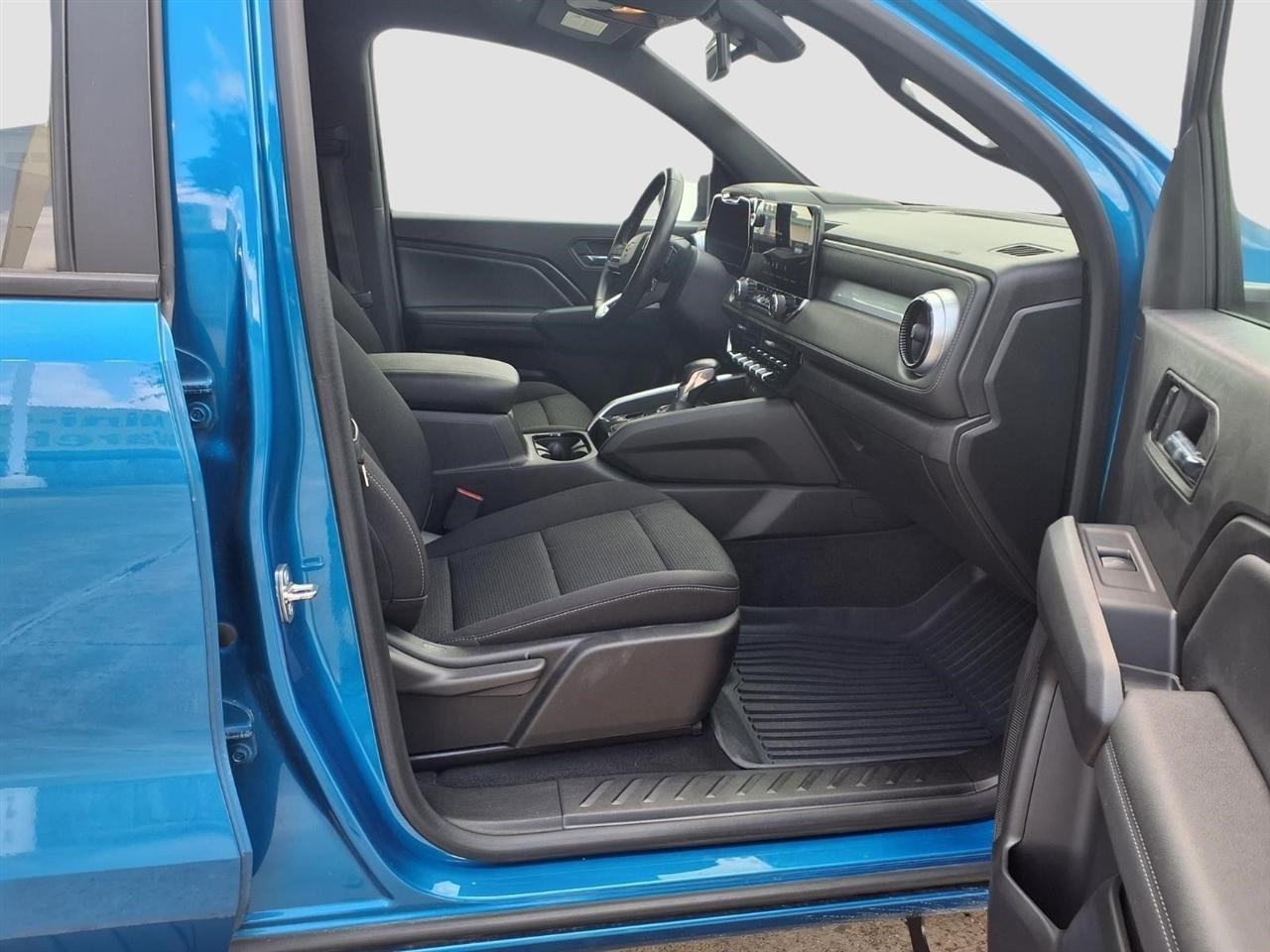 Chevrolet Colorado LT Crew Cab 4WD 2023