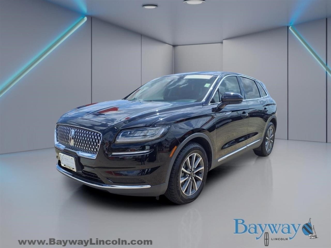 Lincoln Nautilus Base 2022