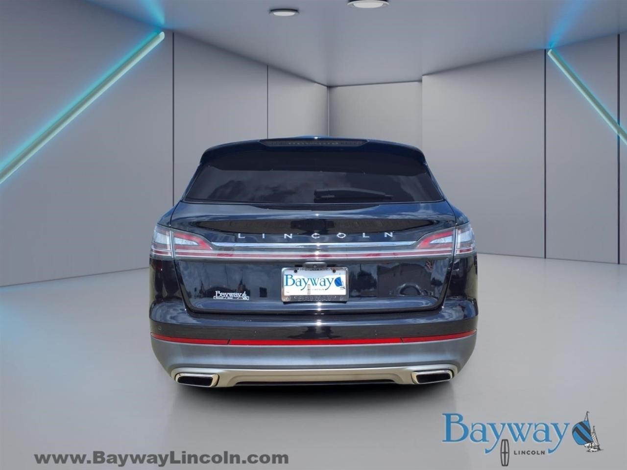 Lincoln Nautilus Base 2022