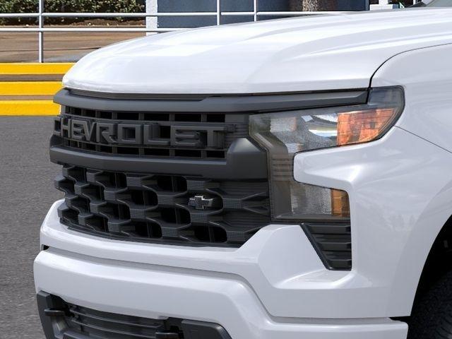 Chevrolet Silverado 1500 Custom Crew Cab 4WD 2026