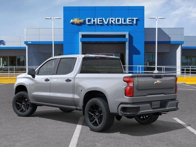 Chevrolet Silverado 1500 Custom Crew Cab 2WD 2026