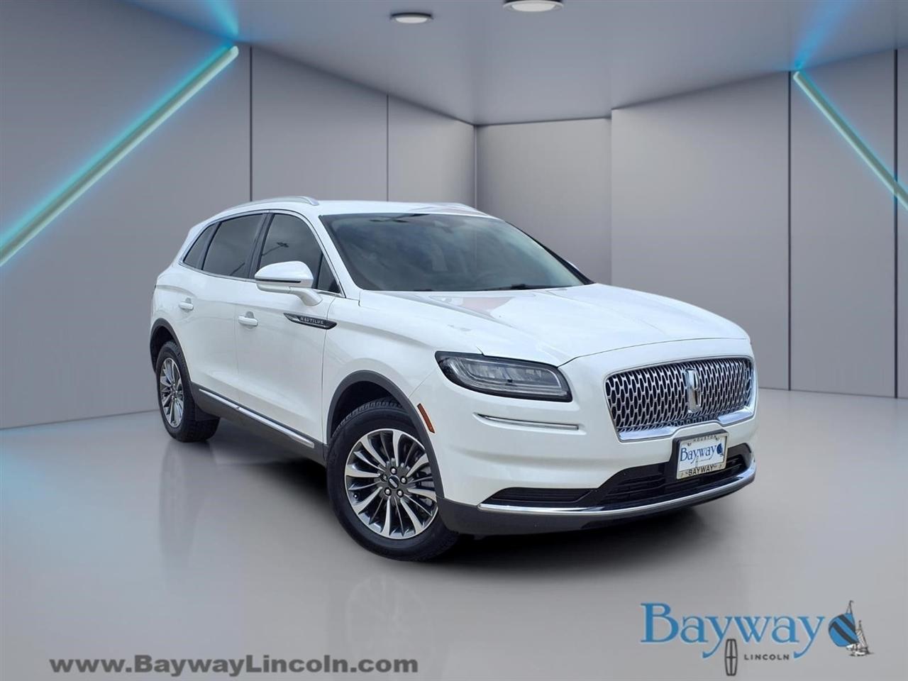 Lincoln Nautilus Base AWD 2023