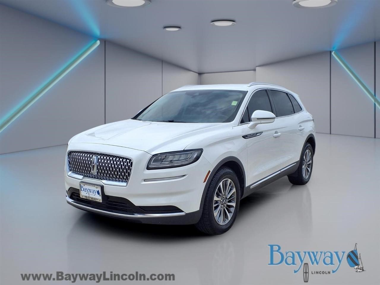 Lincoln Nautilus Base AWD 2023