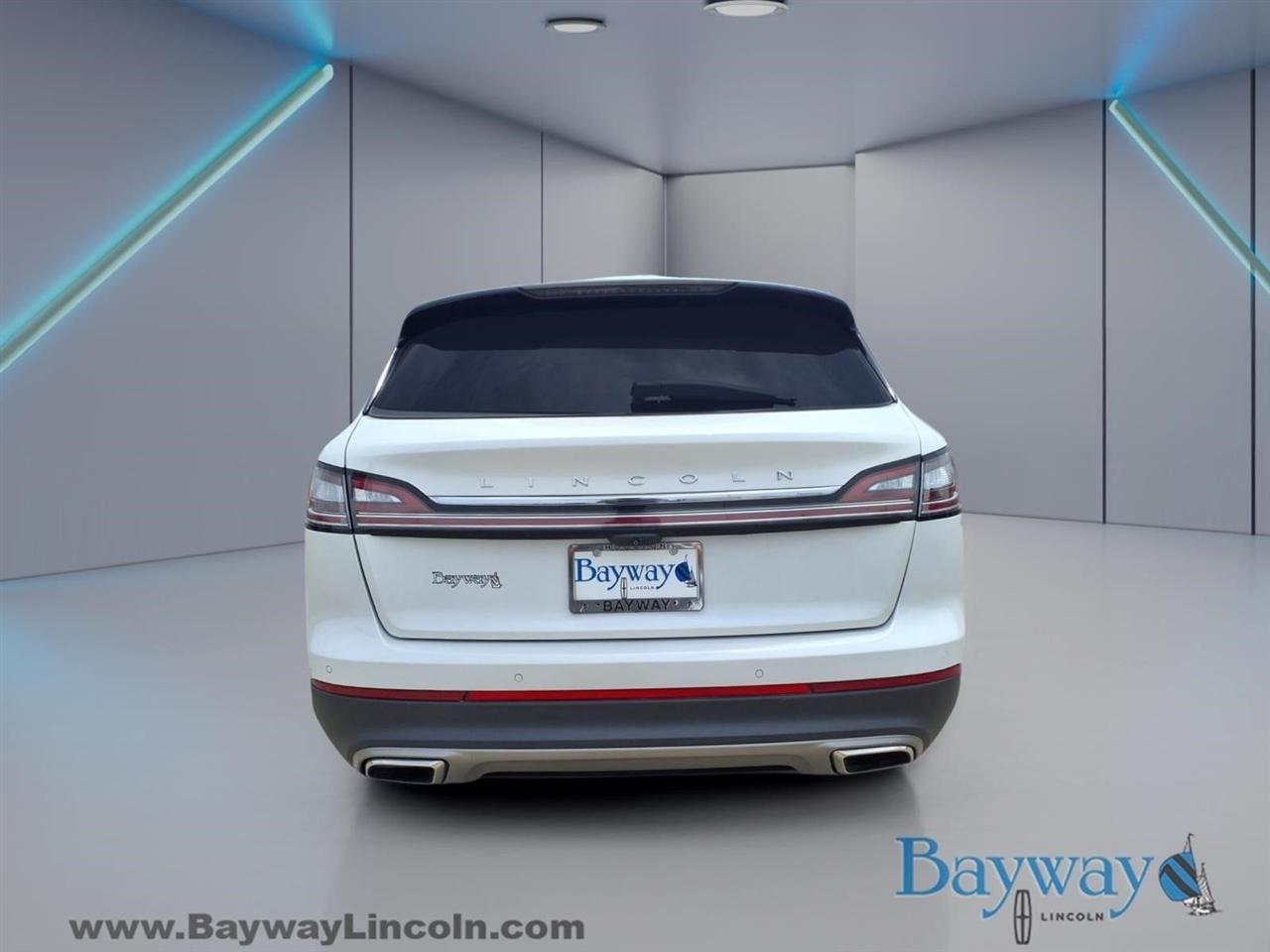 Lincoln Nautilus Base AWD 2023