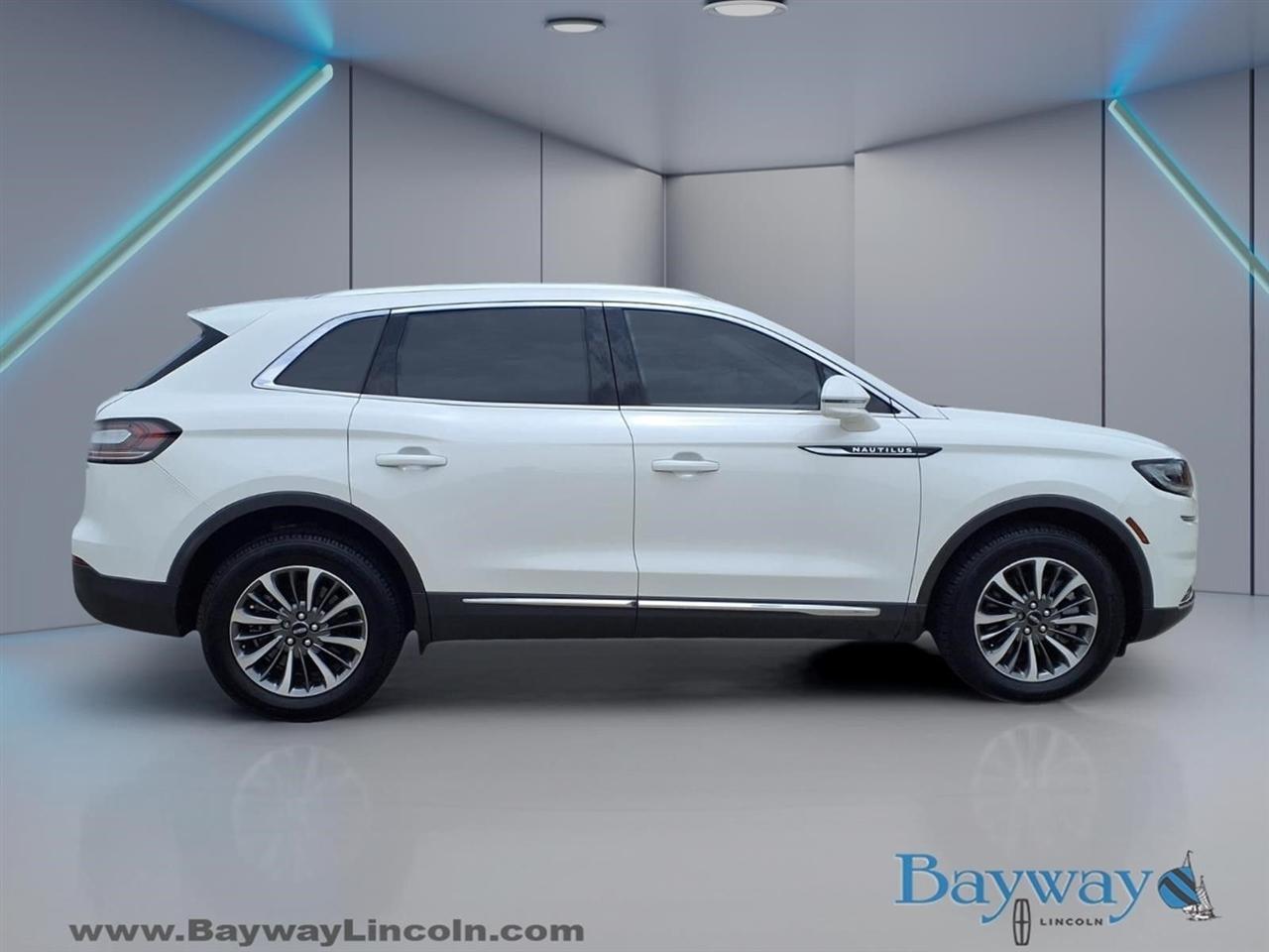 Lincoln Nautilus Base AWD 2023
