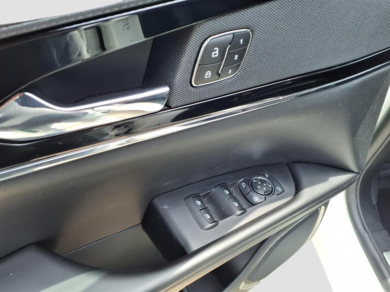 Lincoln Nautilus Base AWD 2023