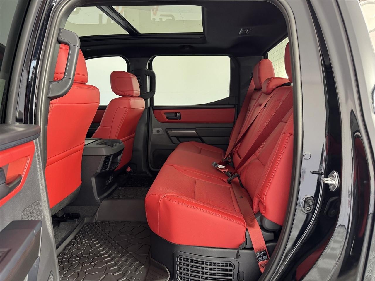 Toyota Tundra TRD PRO CrewMax 4WD Hybrid 2026