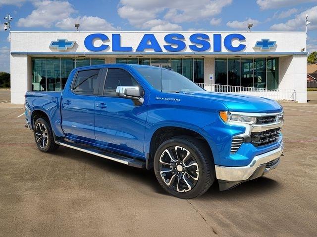 Chevrolet Silverado 1500 LT Crew Cab 4WD 2024