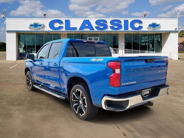 Chevrolet Silverado 1500 LT Crew Cab 4WD 2024