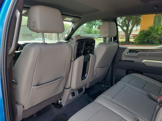 Chevrolet Silverado 1500 LT Crew Cab 4WD 2024