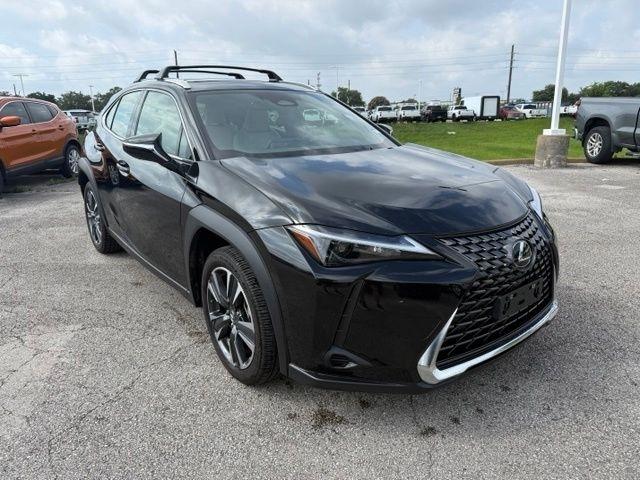 2025 Lexus UX 300h F SPORT Design