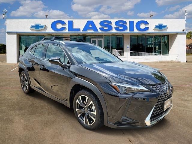 Lexus UX 300h F SPORT Design 2025