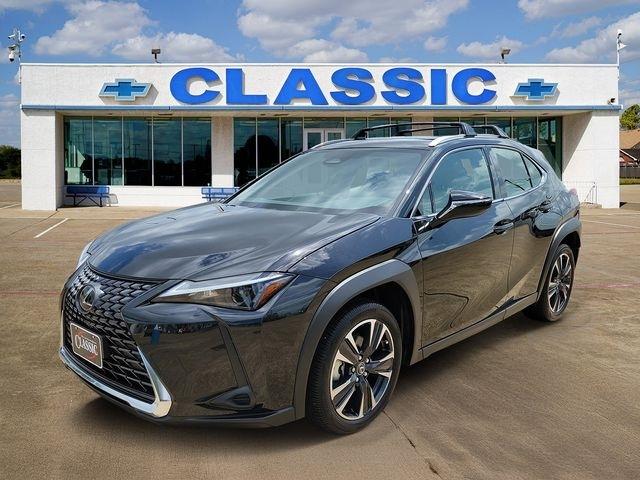 Lexus UX 300h F SPORT Design 2025