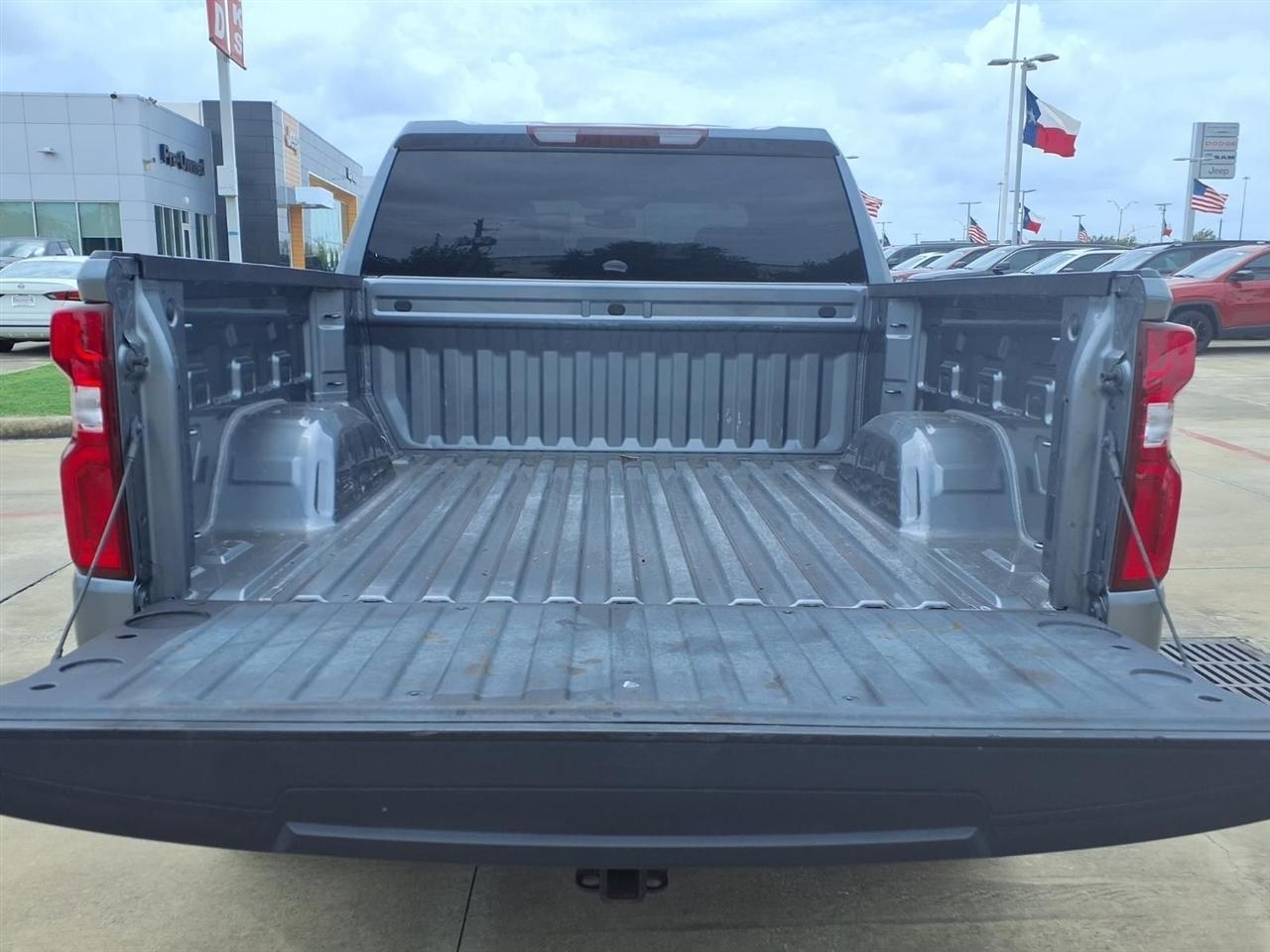 Chevrolet Silverado 1500 Limited Custom Crew Cab Short Box 2WD 2022