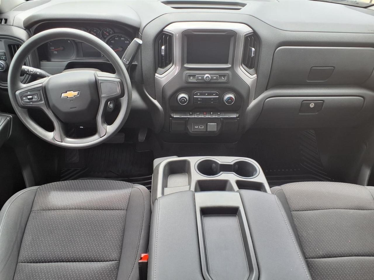 Chevrolet Silverado 1500 Limited Custom Crew Cab Short Box 2WD 2022