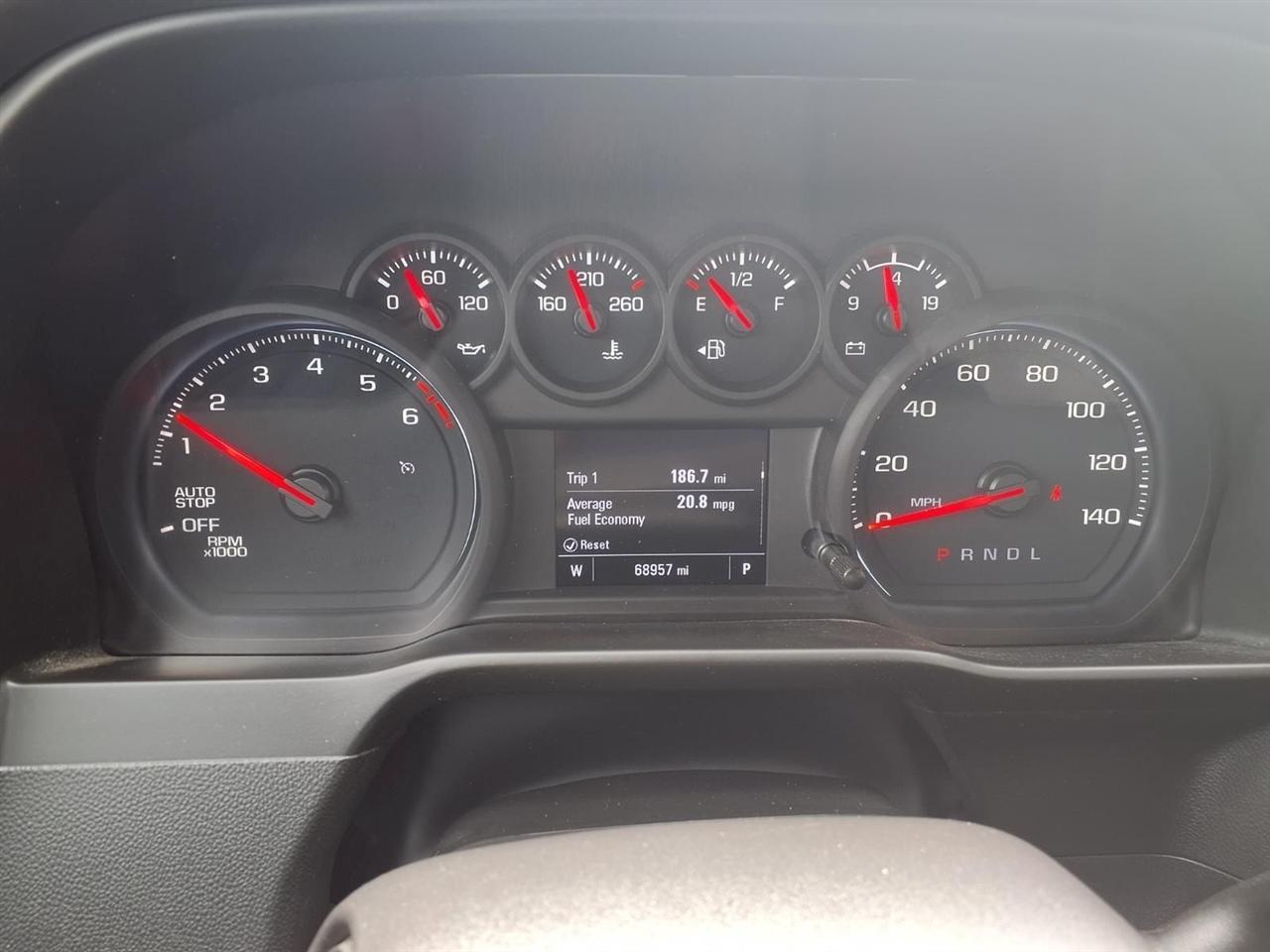 Chevrolet Silverado 1500 Limited Custom Crew Cab Short Box 2WD 2022
