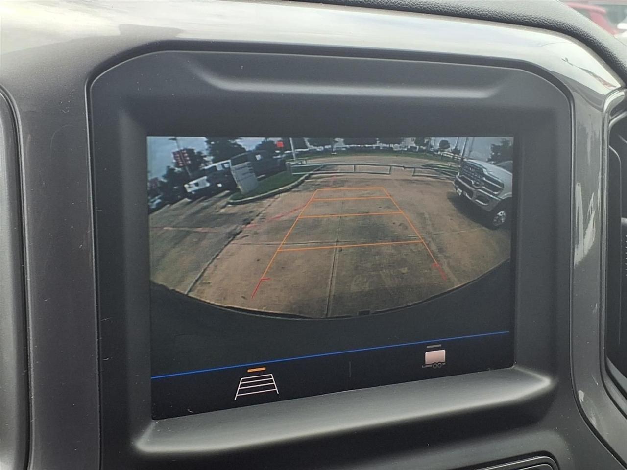 Chevrolet Silverado 1500 Limited Custom Crew Cab Short Box 2WD 2022