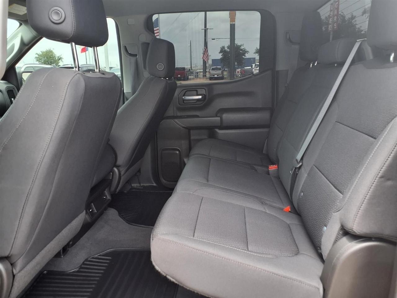 Chevrolet Silverado 1500 Limited Custom Crew Cab Short Box 2WD 2022