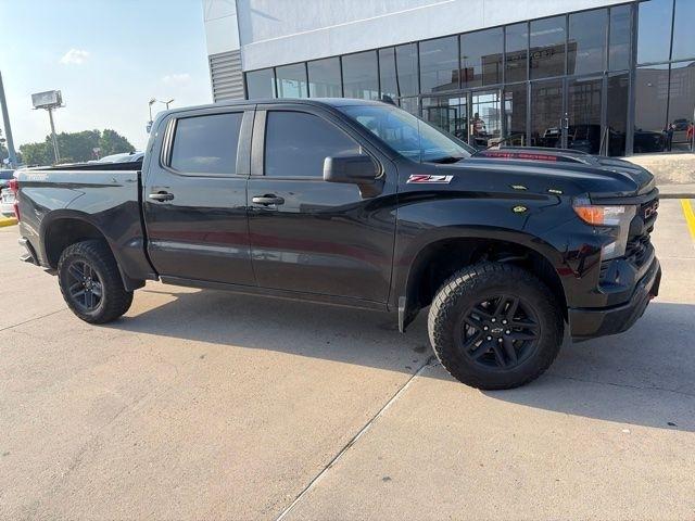 Chevrolet Silverado 1500 Trail Boss Custom Crew Cab 4WD 2025