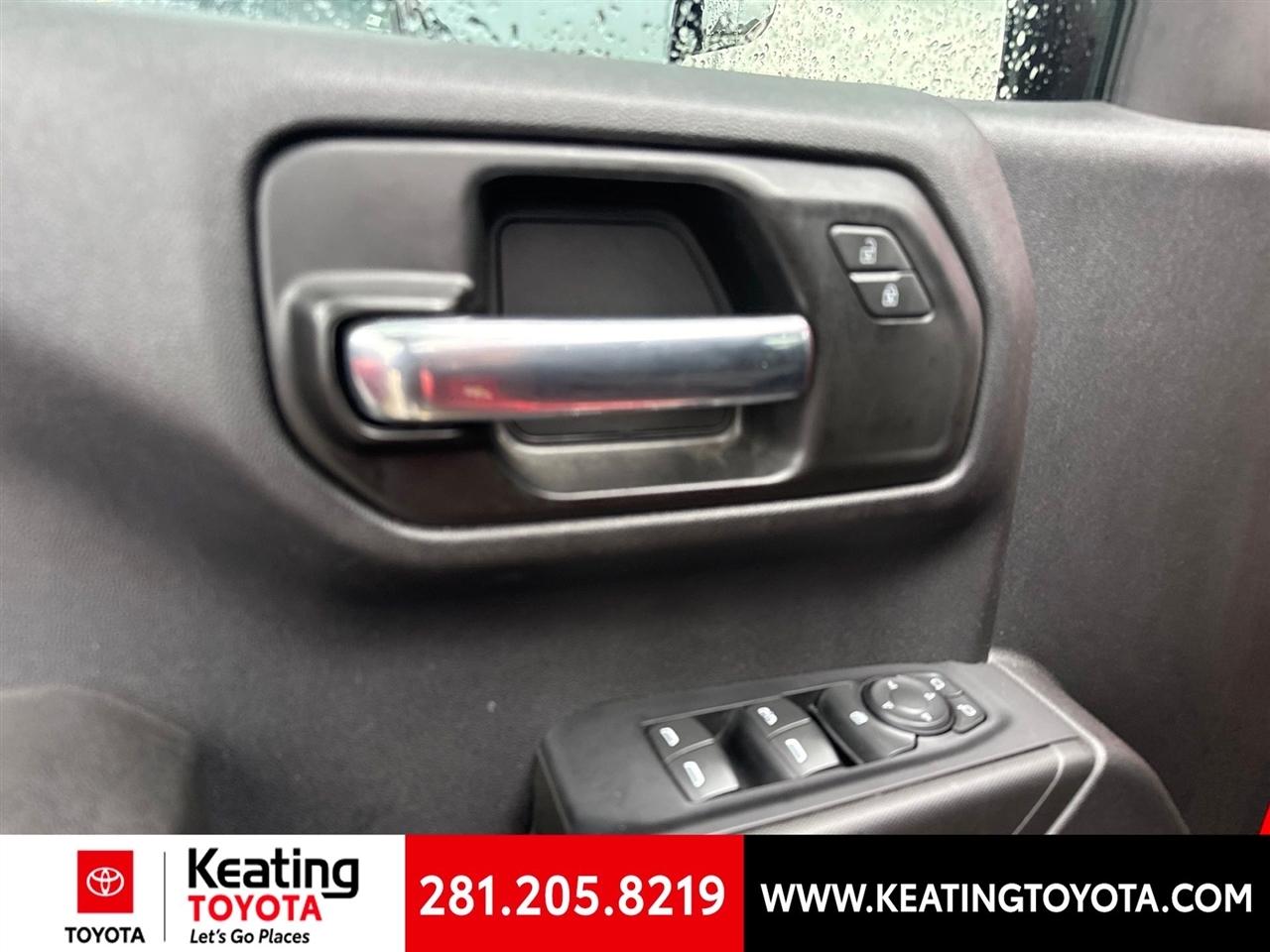 Chevrolet Silverado 1500 Limited Custom Crew Cab Short Box 2WD 2022