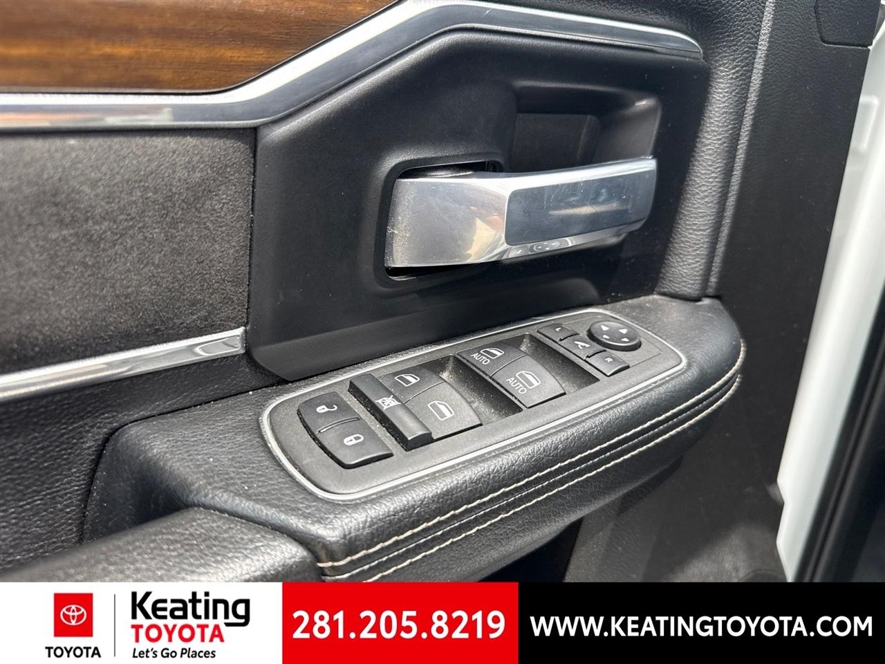 RAM 2500 Laramie Crew Cab SWB 4WD 2022