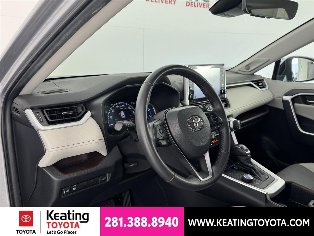 Toyota RAV4 Hybrid Limited 2022