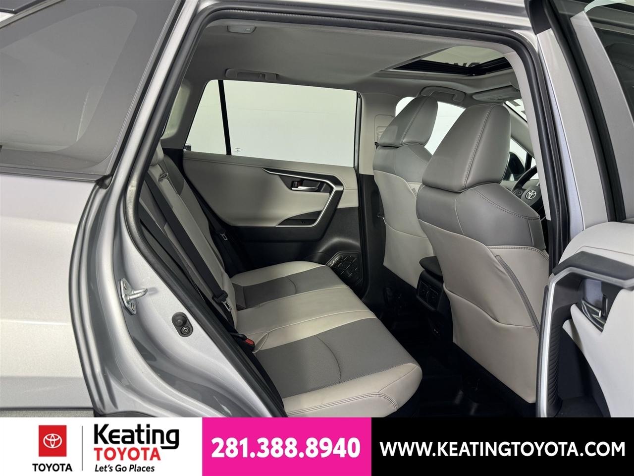 Toyota RAV4 Hybrid Limited 2022