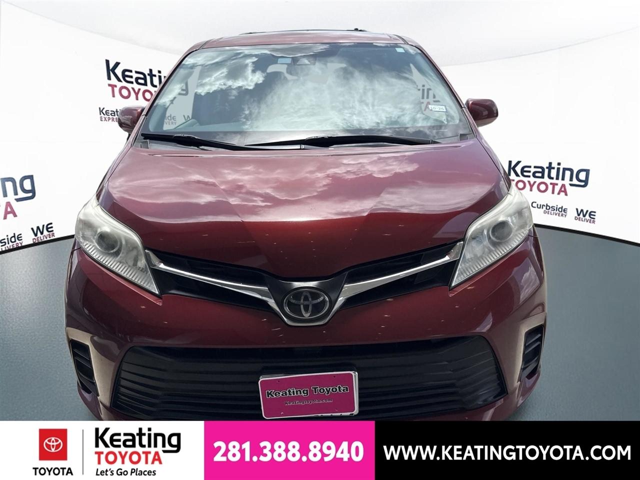 Toyota Sienna LE 8-Passenger 2020