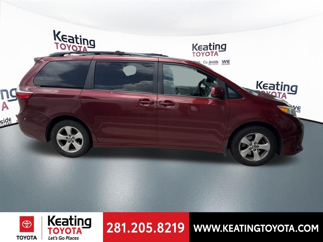 Toyota Sienna LE 8-Passenger 2020