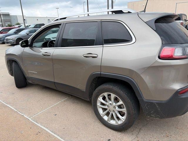 Jeep Cherokee Latitude FWD 2019