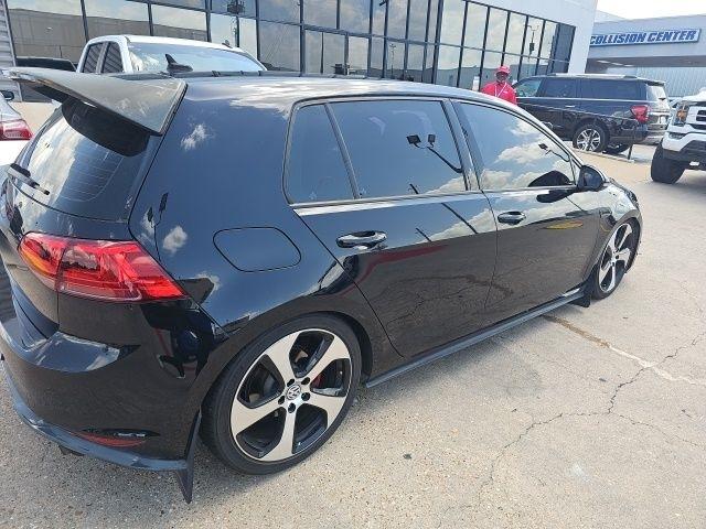 Volkswagen Golf GTI S 6A 4-Door 2017