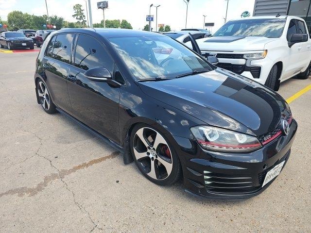 Volkswagen Golf GTI S 6A 4-Door 2017