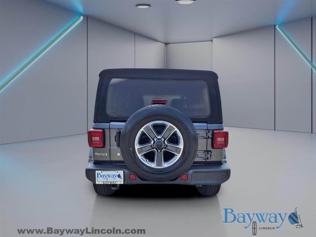 Jeep Wrangler Unlimited Sahara 2018