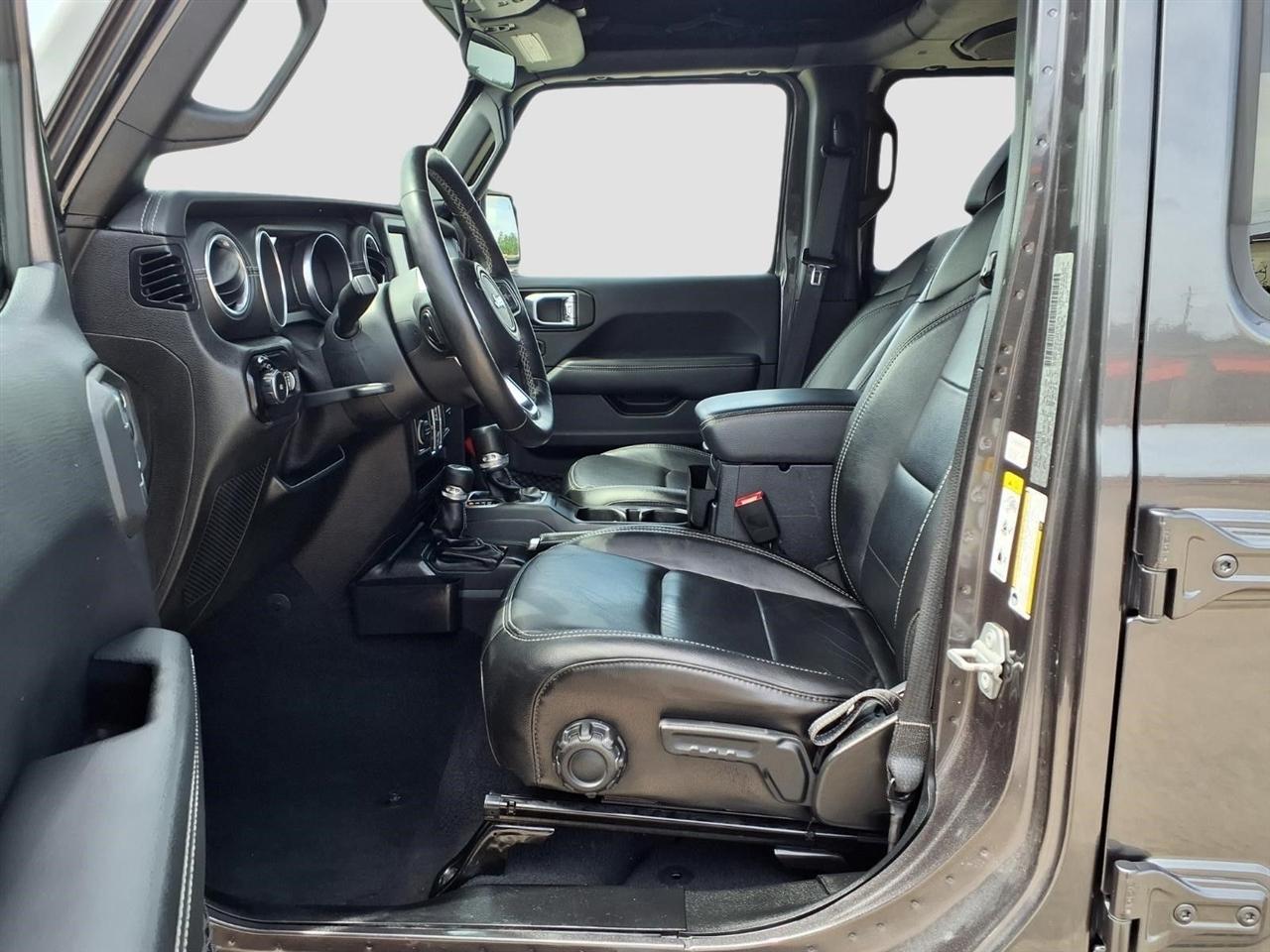 Jeep Wrangler Unlimited Sahara 2018
