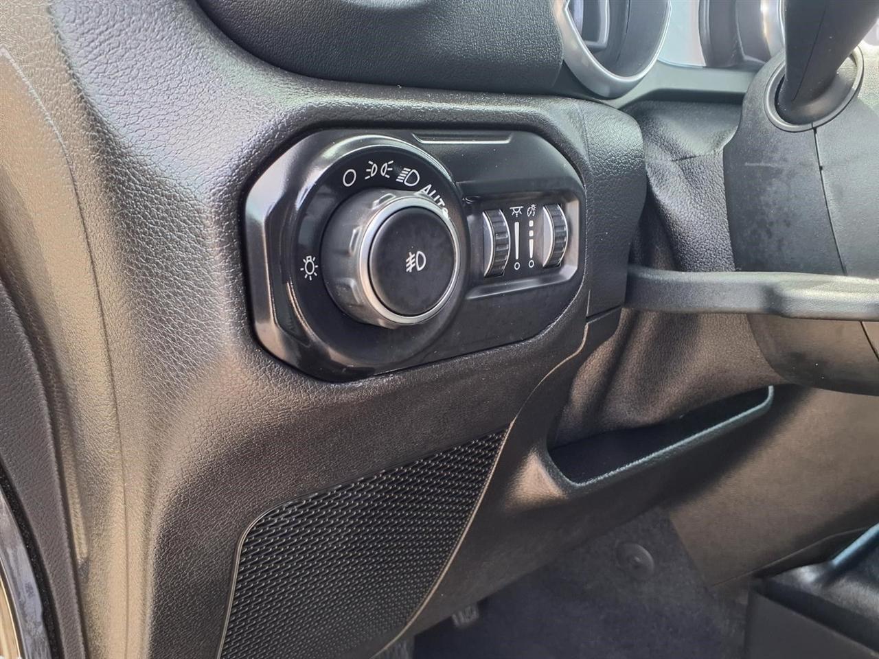 Jeep Wrangler Unlimited Sahara 2018