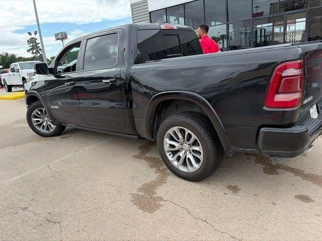 RAM 1500 Laramie Crew Cab SWB 2WD 2022
