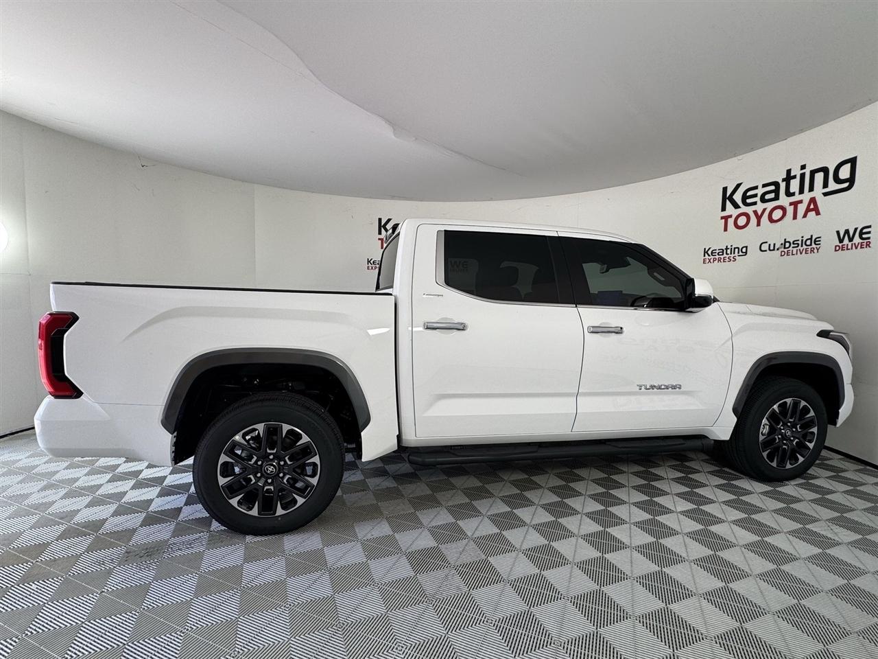 Toyota Tundra Limited CrewMax 4WD 2026