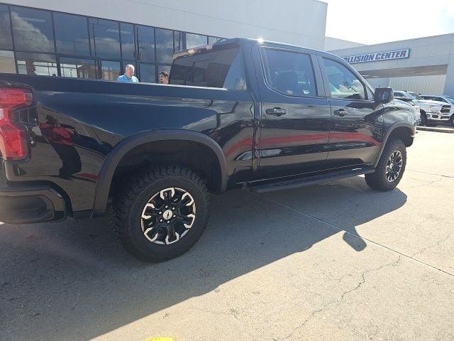 Chevrolet Silverado 1500 ZR2 Crew Cab 4WD 2024
