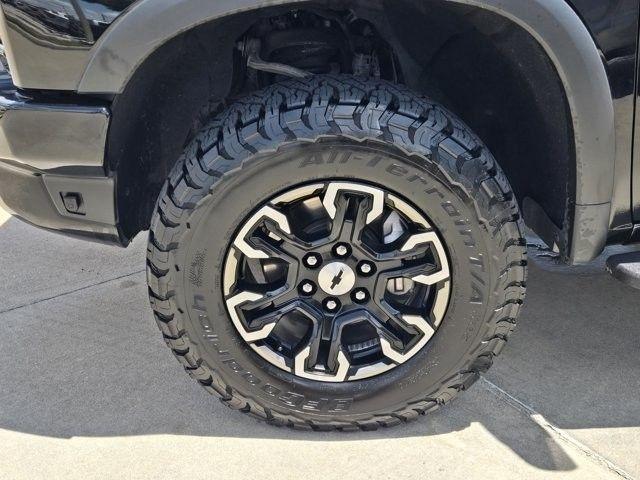 Chevrolet Silverado 1500 ZR2 Crew Cab 4WD 2024