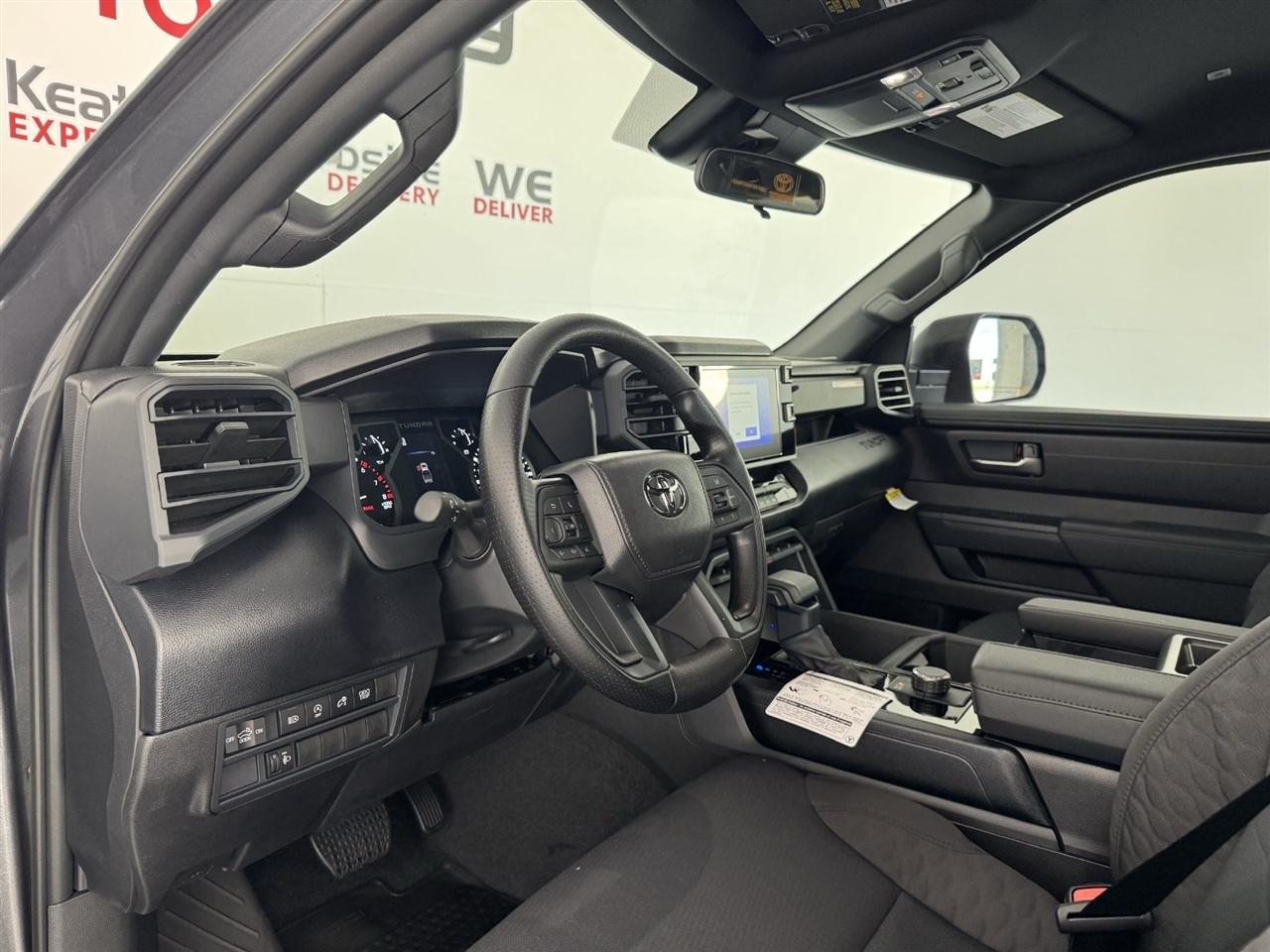 Toyota Tundra SR5 CrewMax 2WD 2026