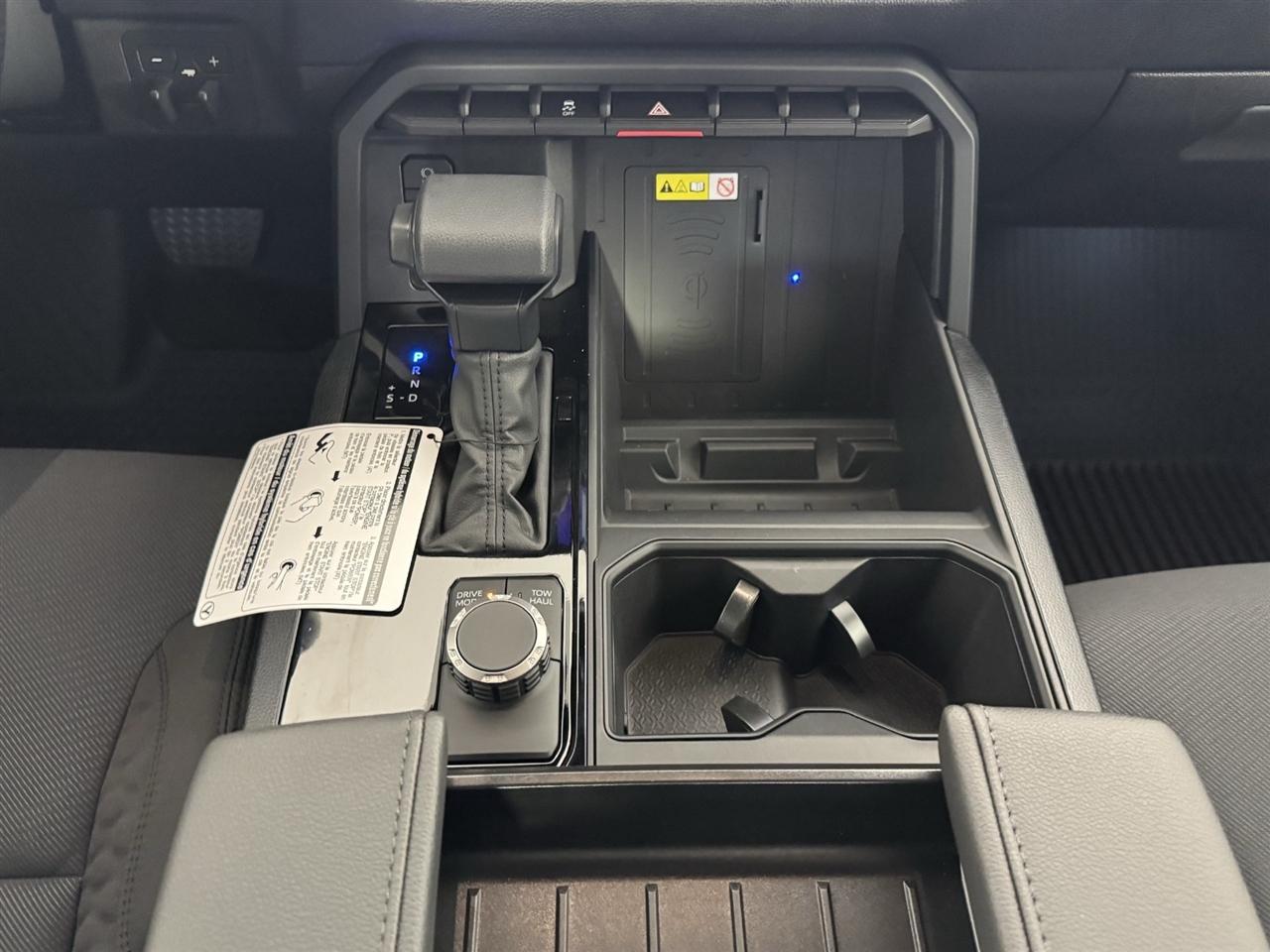 Toyota Tundra SR5 CrewMax 2WD 2026