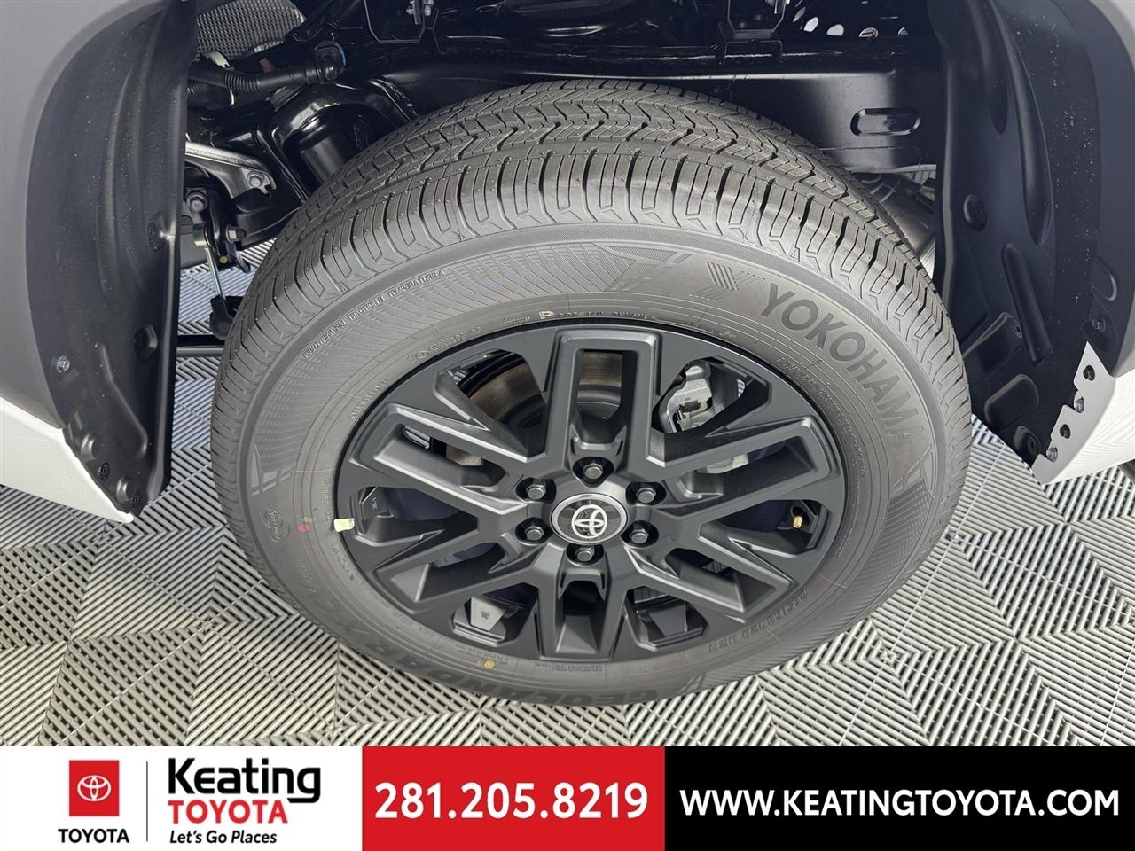 Toyota Tundra SR5 CrewMax 2WD 2026