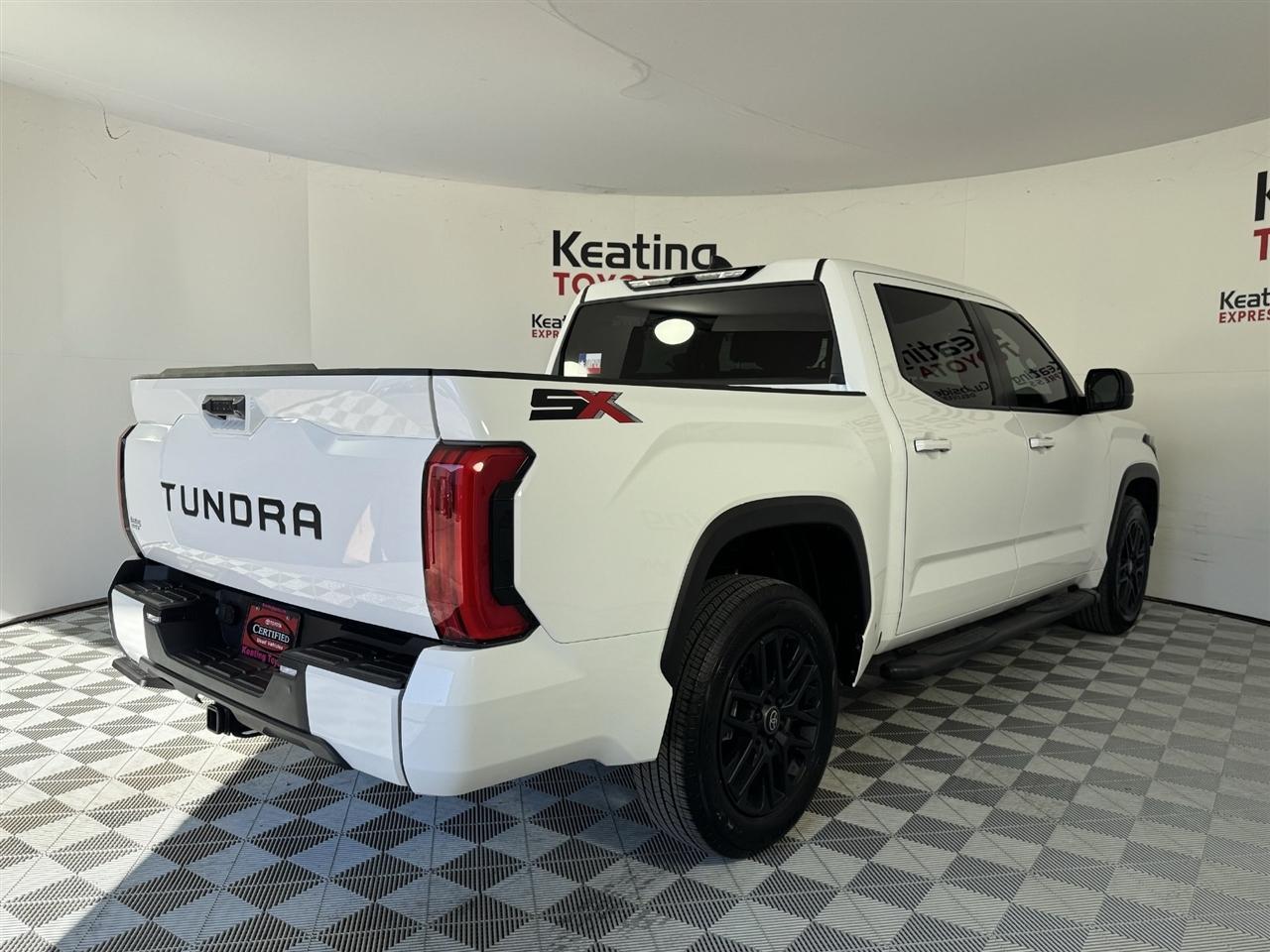 Toyota Tundra SR5 CrewMax 2WD 2026