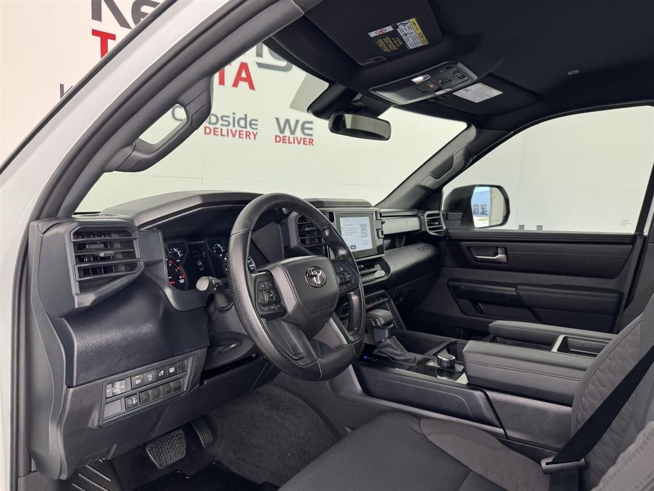 Toyota Tundra SR5 CrewMax 2WD 2026
