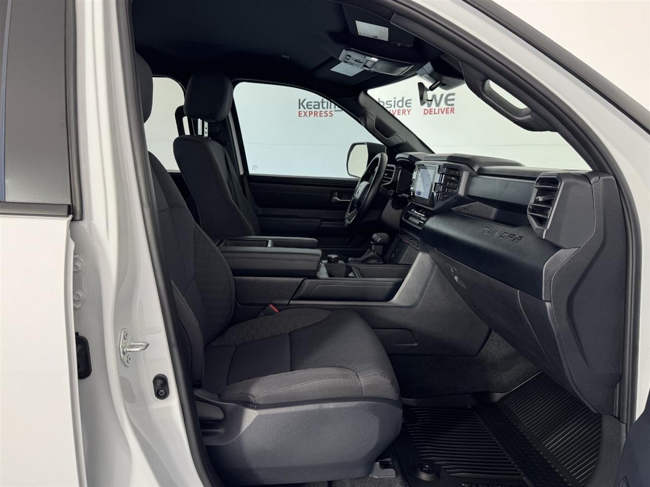 Toyota Tundra SR5 CrewMax 2WD 2026