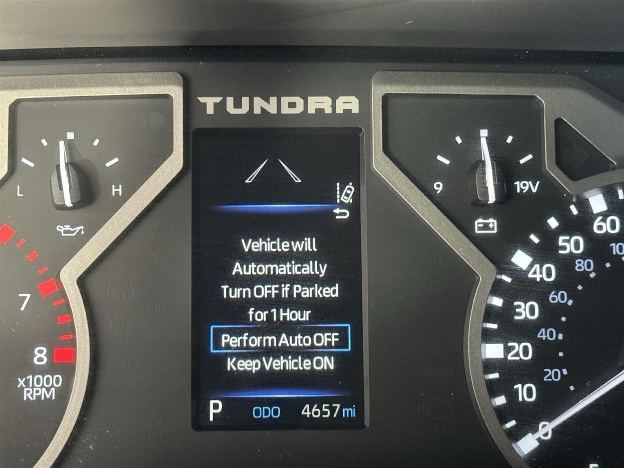 Toyota Tundra SR5 CrewMax 2WD 2026