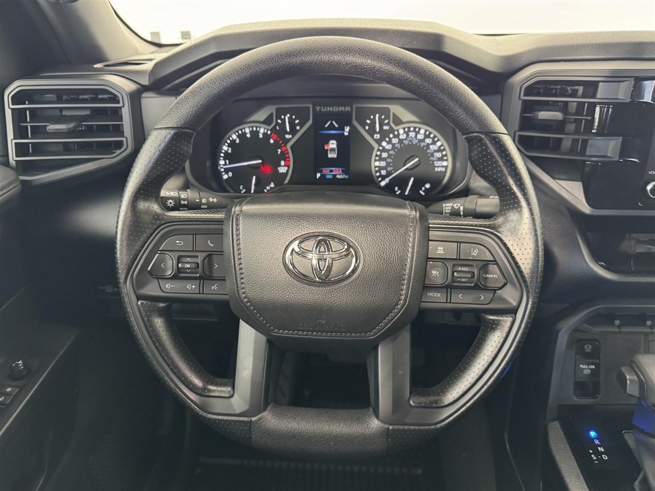 Toyota Tundra SR5 CrewMax 2WD 2026