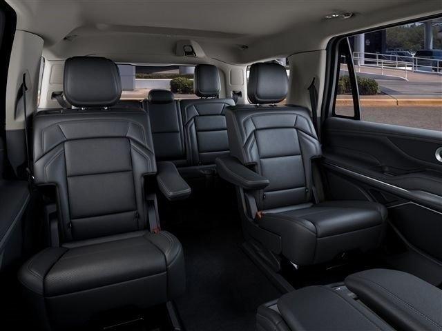 Lincoln Navigator  2027